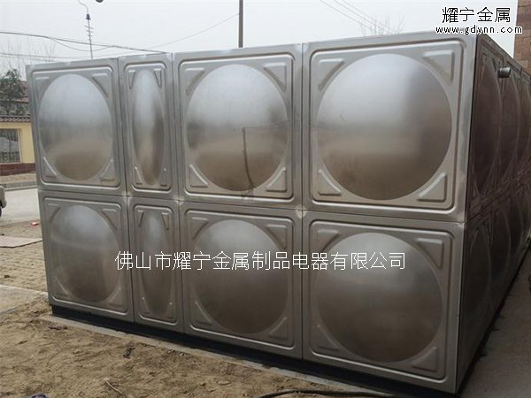 福建傲農生物科技集團熱水工程不銹鋼保溫水箱